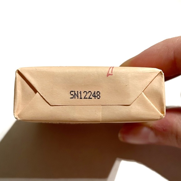 L’Occitane en Provence Fleurs de Cerisier Cherry Blossom Perfumed Soap Bar 50g - Picture 6 of 10